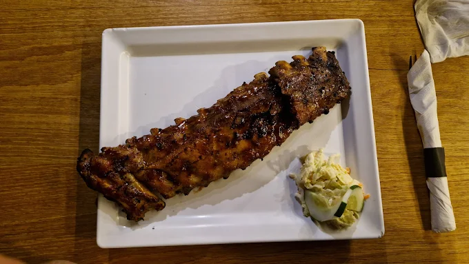 Slow-grilled ribs